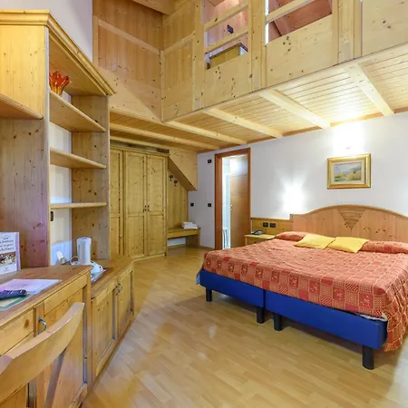Garni Le Corti Hotel 3*