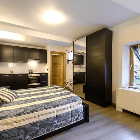 Garni Le Corti Hotell Grosotto