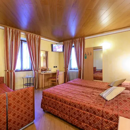 Garni Le Corti Hotel Grosotto