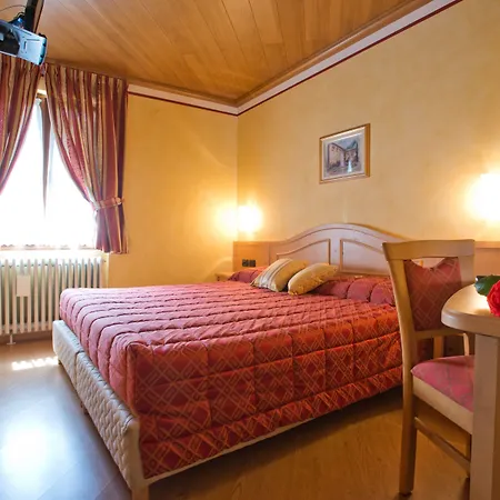 Garni Le Corti Grosotto