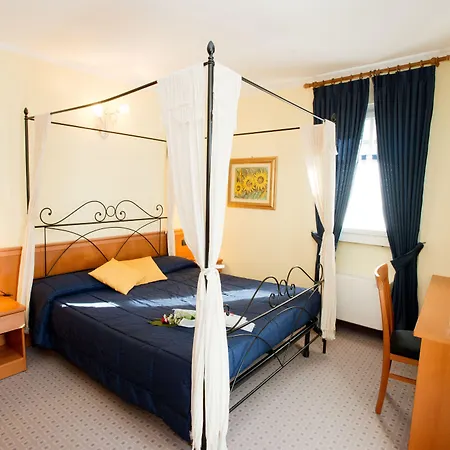 Hotel Garni Le Corti