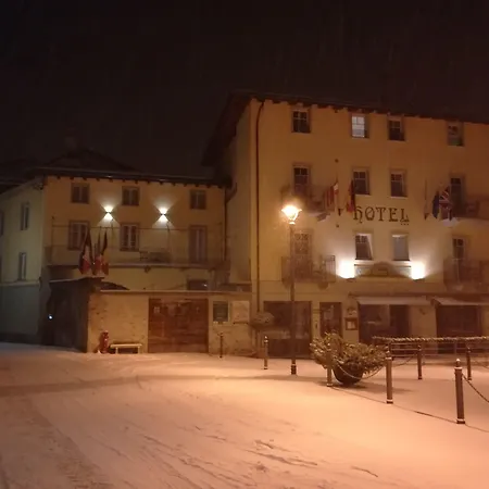 Hotel Garni Le Corti 3*